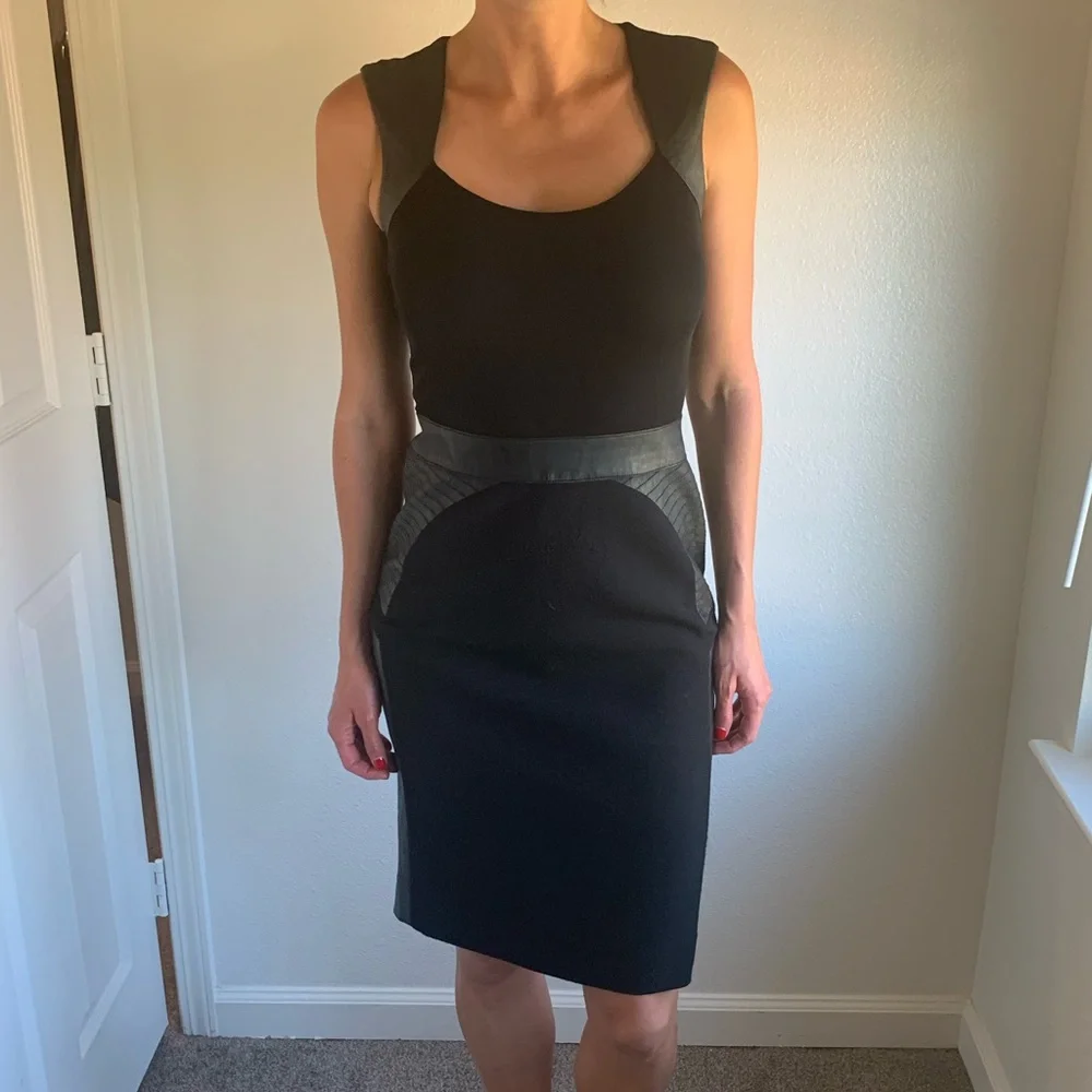 Perfect LBD - Picture 1 of 3